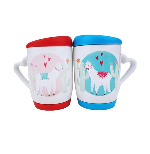 Taza blanca con tapa y base silicona y asa corazón